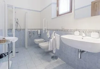 B&B Alexandra